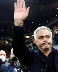 乐鱼网官网入口-穆帅：感谢国米美妙礼物 高水平裁判才能吹成这样