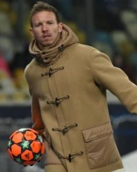 乐鱼官方-拜仁好莱坞走出阴影，多特当心今夜欧冠出局