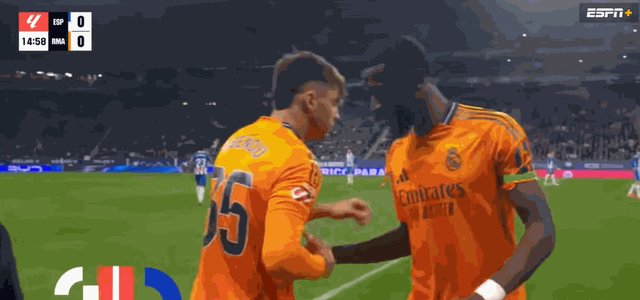 1738448473693046511.gif 吕迪格.gif